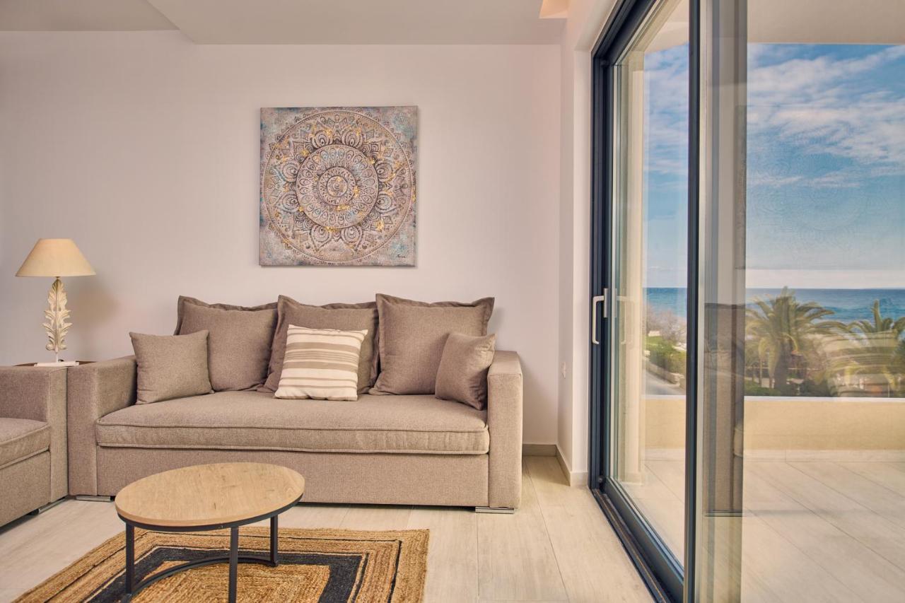 Sea Front Apartament